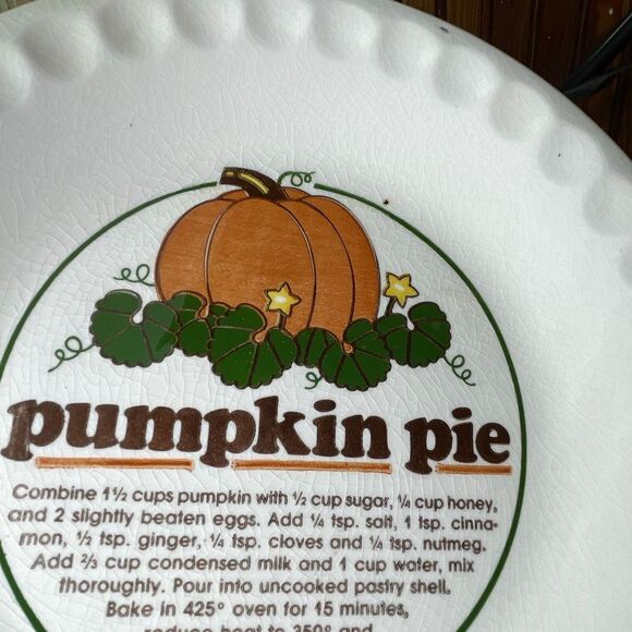 Vintage Mount Clemens Pottery 11” pumpkin pie recipe Deep Dish pie pan. - Picture 3 of 5